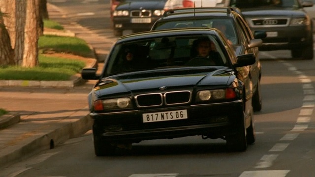 CAR CHASE FROM TRANSPORTER SHOW BMW E38