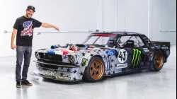KARUNESH BAILE DE SOUL SHOW KEN BLOCK FORD MUSTANG