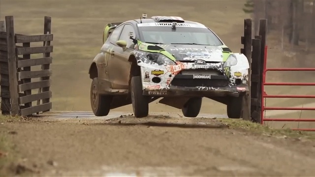 KEN BLOCK AND ALEX GELSOMINO'S TESTS FOR HIS ATTEMPT AT A 6TH CONSECUTIVE RALLY IN THE 100 ACRE WOOD WIN SHOW FORD FIESTA