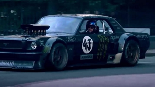 KEN BLOCK DRIFTS LONDON FORD MUSTANG